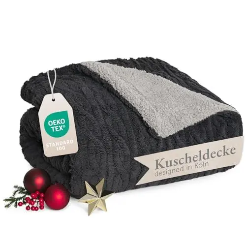 Produktbild: Blumtal Kuscheldecke 150x200 cm mit Zopfstrick-Optik - Oeko-TEX zertifizierte Mikrofaser Fleecedecke mit weicher Sherpa-Innenseite - Kuscheldecke flauschig 150x200 - Decke Sofa in Anthrazit und Grau