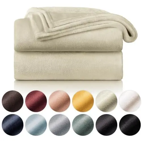 Produktbild: Blumtal Kuscheldecke flauschig - OEKO-TEX zertifizierte Fleecedecke 150x200 cm - Wohndecke 150x200 cm - Wohn- & Kuscheldecke Beige 150x200 - Fleecedecke Beige - Kuscheldecke flauschig Beige 150x200 cm