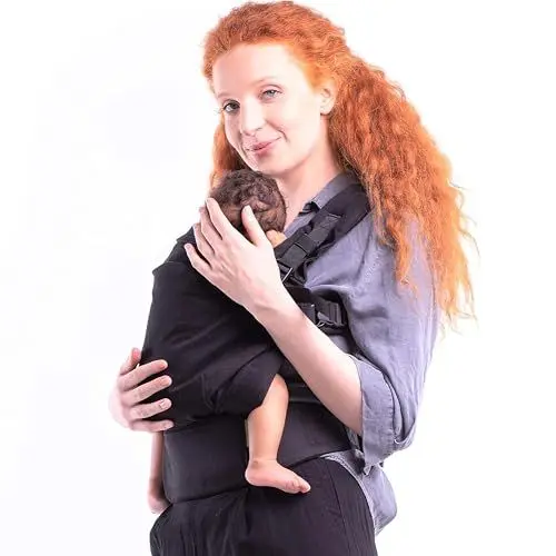 Produktbild: Boba X Babytrage Neugeborene ab Geburt - 2 Tragepositionen Mit Blick zum Baby und als Rucksack Kindertrage 3-20kg, Mit Kreuzbaren Trägern, Inklusive Schlafkapuze als Sonnenschutz (Black Beauty)