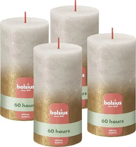 Produktbild: Bolsius Rustik Stumpenkerzen - Fading Metallic - Grau & Gold - 4 Pack - 13 x 7 cm - Lange Brenndauer - Haushaltskerze - Unparfümiert - Enthält Natürliches Pflanzenwachs - Ohne Palmöl