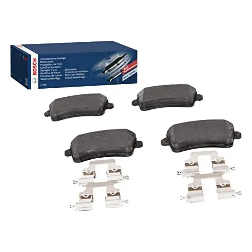 Produktbild: Bosch BP1126 - Auto Bremsbeläge hinten - Bosch-Qualität - für leises Bremsen mit wenig Staub - ECE-R90 zertifiziert - kupferfrei - 1 Set mit 4 Bremsbelägen - mit Zubehör