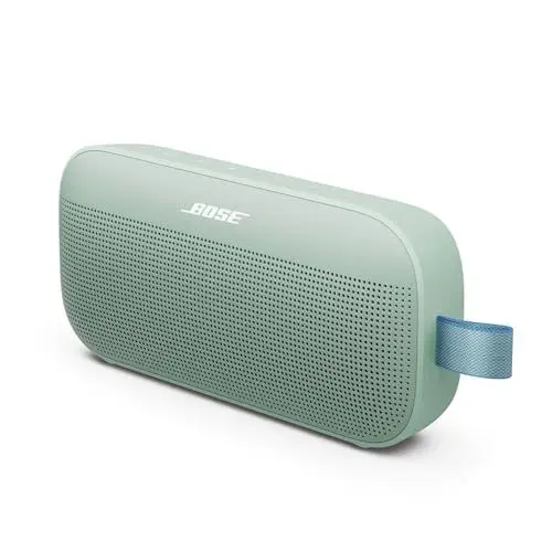 Produktbild: Bose SoundLink Flex Bluetooth-Lautsprecher (2. Gen.), Tragbarer Außen-Lautsprecher mit naturgetreuem Klang, bis zu 12 Stunden Akkulaufzeit, staubdicht und wasserdicht, Alpine Sage - Limited Edition