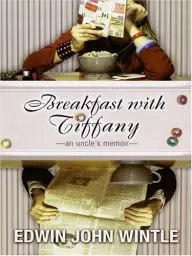 Produktbild: Breakfast With Tiffany: A Memoir (Thorndike Press Large Print Biography Series)