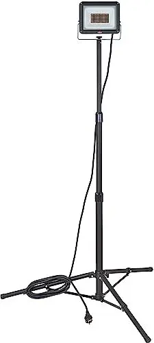 Produktbild: Brennenstuhl LED Stativstrahler JARO 7060 T (50W, 5800lm, 6500K, IP65, LED Arbeitsstrahler mit Stativ und 5m Kabel)