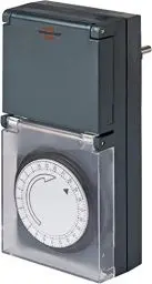 Produktbild: Brennenstuhl Zeitschaltuhr MZ 44, mechanische Timer-Steckdose (Tages-Zeitschaltuhr, IP44 geschützt, mit erhöhtem Berührungsschutz & Schutzabdeckung) grau