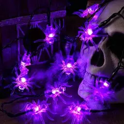 Produktbild: BrizLabs Spinne Halloween Lichterkette, 30 LED Lila Spinne Lichterkette Batterie Betrieben 3D Innen Beleuchtung für Weihnachten Haus Eingang Kamin Hochzeit Party Erntedankfest Fest Deko