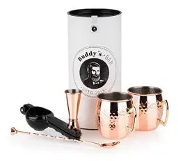Produktbild: Buddy´s Bar - Moscow Mule Komplett Set, 2 x 500 ml Cocktail-Becher, 27 cm Barlöffel, 5 cl Barmaß & Schwarze Limettenpresse, lebensmittelecht, Cocktail-Tassen-Set inkl. Geschenkbox, Kupfer gehämmert