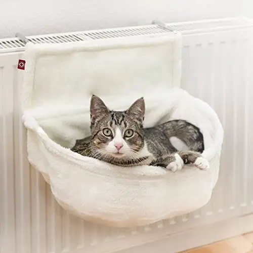 Produktbild: CanadianCat Company | Katzen Kuschelsack für Heizkörper | Weiß | Liegemulde mit verstellbaren Bügeln
