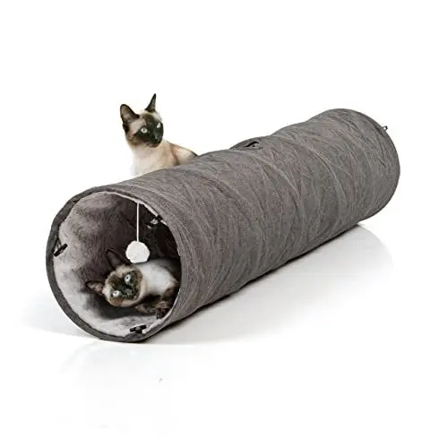 Produktbild: CanadianCat Company | XXL Spieltunnel für Katzen mit Kuschelfell | grau | ca. 35 x 150 cm - Variable Form, integriertes Katzenspielzeug