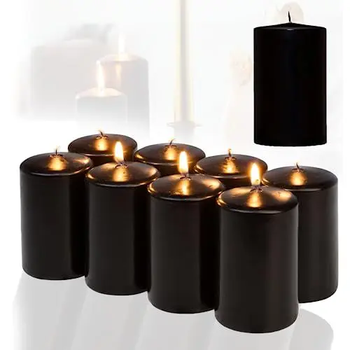 Produktbild: Candelo 8er Set Stumpenkerzen Weihnachten Ambiente Kerzen - Schwarz - 5,8cm x 12cm - Kerze Weihnachtsdekoration - Weihnachtskerzen für Adventskranz