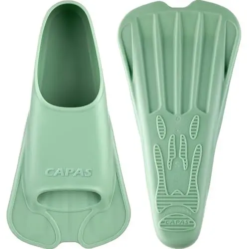 Produktbild: CAPAS Kurze Trainingsflossen für Schwimmen | Komfortable Silikon Schwimmflossen | Kurzflossen | Taucherflossen | Unisex Flossen für Kinder Erwachsene | Kurze Klinge Beinstärke aufbauen (Grün, XXXS)