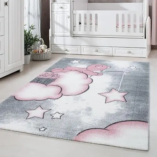 Produktbild: Carpetsale24 Kinderteppich Bärenmotiv Rosa 120x170 cm – Rechteckiger Spielteppich für Mädchen – Hautfreundlich & Liebevoll gestaltet