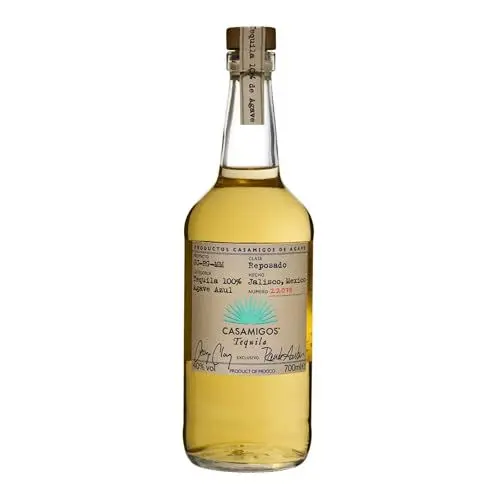 Produktbild: Casamigos Reposado Premium Tequila - aus 100 Prozent Agave, kreiert von George Clooney und Rande Gerb, handverlesen aus Mexiko, 40% vol, 700ml Einzelflasch