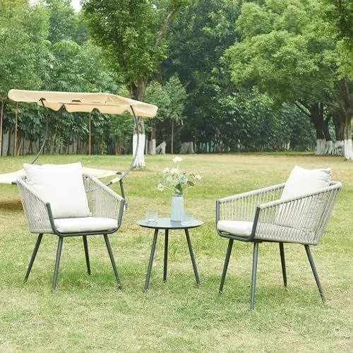 Produktbild: casa.pro Balkonmöbel Set Abriola Outdoor Sitzgruppe 3-TLG. Bistro Set Seilgeflecht Balkontisch mit 2 Stühlen mit Kissen wetterfest Metallgestell Grau