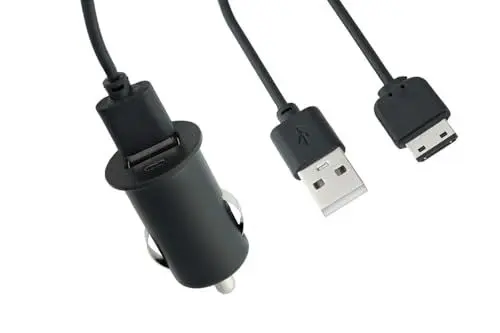 Produktbild: caseroxx KFZ-Ladekabel ? 12V Adapter mit 100 cm Datenkabel ? Kompatibel mit Samsung GT-B2100, GT-S5230, GT-E2370 und weiteren Modellen
