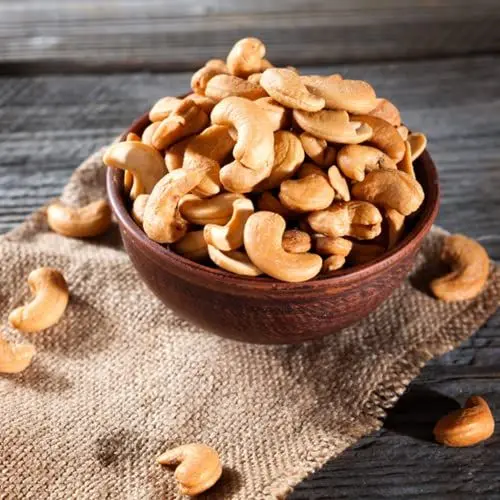 Produktbild: Vitalesia Cashewkerne geröstet & gesalzen 5kg | ganze Cashewnüsse Kerne | Edelröstung knackig gesalzene Kerne | ohne Zusatzstoffe | glutenfrei | Premiumqualität | vegan