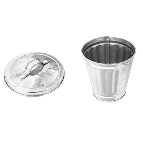 Produktbild: CAXUSD Mini Desktop Mülleimer Praktischer Biomülleimer für Küche Büro und Wohnräume Kompakte Abfalltonnemodernem Design Ideal für Schreibtisch und Räume
