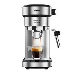 Produktbild: Cecotec Espressomaschine Cafelizzia 790 Steel für Espressos und Cappuccinos. 1350 W, Portafilterarm mit Doppelauslauf und zwei Filtern, 20 Bar Druck, abnehmbarer 1,2-Liter-Tank, Edelstahl