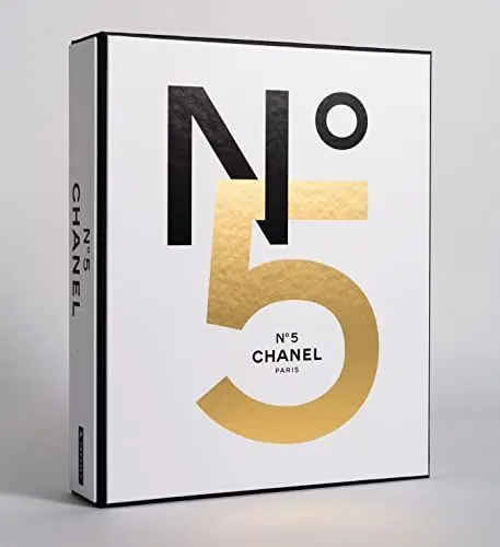 Produktbild: Chanel N° 5: Zweibändige Prachtausgabe in edler Schmuckkassette