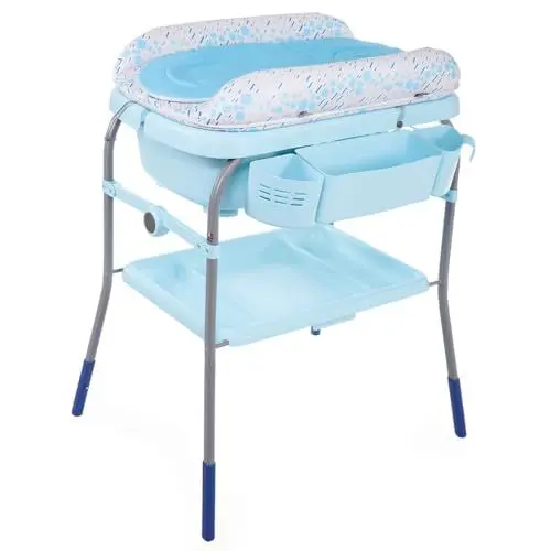Produktbild: Chicco Cuddle & Bubble Badewanne Wickeltisch Neugeborenen Ergonomisch mit Matratze und Weichem Reduzierer, Höhenverstellbar, Kompakte Verschluss, Eltern Organizer 2 Räder, Max 11kg, Ocean