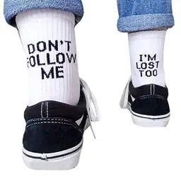 Produktbild: CHJIEJIE Peahop Lustige Socken Buchstaben Folgen Mir Nicht Beiläufige Socken ICH Bin AUCH VERLOREN Hip Hop Streetwear Skateboard Harajuku