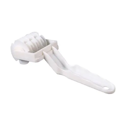 Produktbild: Ciieeo Lattice Roller Cutter Werkzeug Für Kuchen Teig Und Gebäck Kleine Weiß Backwerkzeug Zur Einfachen Erstellung Von Gittermustern Für Torten Kekse Und Pizzas