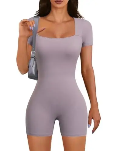 Produktbild: CMTOP Jumpsuit Damen Kurz Eng Quadratischer Ausschnitt Yoga Bodysuit Kurze Ärmel Stretchy Eng Bodysuit Sommer Romper One Piece Nahtlos Einteiler Jumpsuits Sport Workout Overall Kurz(Grau Violett, M)