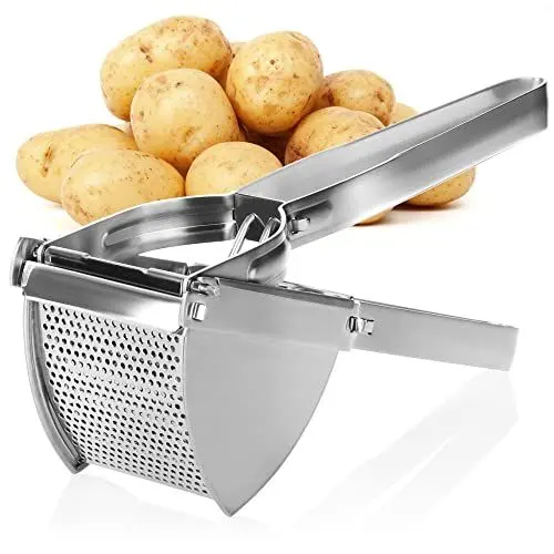 Produktbild: com-four® Kartoffelpresse aus rostfreiem Edelstahl, spülmaschinengeeignet - Spätzlepresse - Spaghettieispresse - Kartoffelstampfer