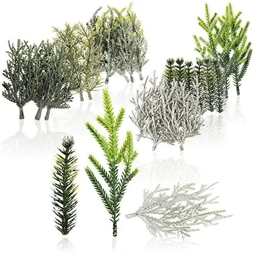 Produktbild: com-four® Weihnachtsdekoration - dekorative Zweige zum Basteln - weihnachtliche Streudeko - Bastel Set - Weihnachtspotpourri als Tischdeko (6X Beutel: Zweige mit grün)
