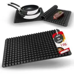 Produktbild: Coolinato XXL Silikon Backmatte mit Noppen, 40x25x0,7cm, Dauerbackfolie für Backofen, spülmaschinenfest und hitzebeständig