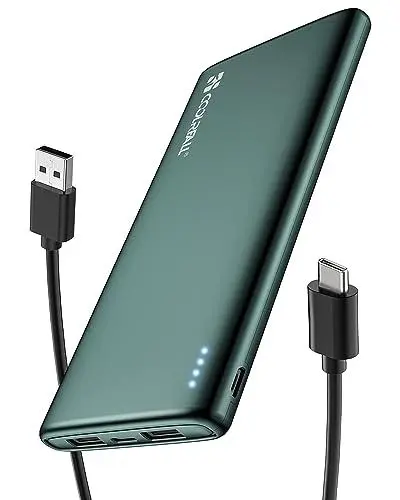 Produktbild: Coolreall Power Bank 10000mAh, Schlank & Leicht Handy Externer Akku mit USB C (Eingang & Ausgang), 2 USB Ausgängen und Mirco USB Eingängen, Powerbank für iPhone, Samsung Galaxy, Huawei, Xiaomi, iPad