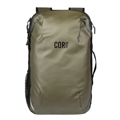 Produktbild: COR Surf Travel Rucksack, Carry-On Rucksack in zulässiger Handgepäckgröße, wasserfeste Reißverschlüsse, Geheimfächer, ergonomische Schultergurte, Laptop-Rucksack - The Island Hopper, 40L, Armeegrün