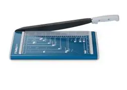 Produktbild: Dahle 502 Papierschneider (DIN A4, für Papier, Etiketten, Fotos, 8 Blatt Schneidleistung) Blau