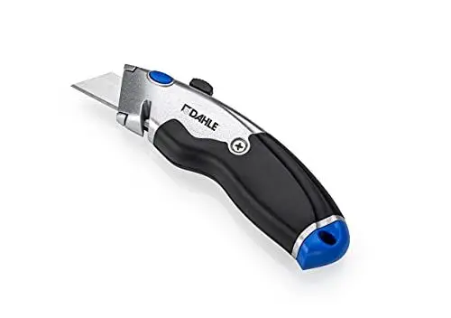 Produktbild: Dahle Heavy Duty Cutter (Trapezklinge, Metallgehäuse, mit Paketbandabschneider, inkl. 3 Ersatzklingen) schwarz / silber