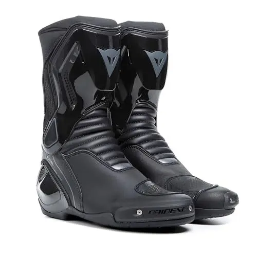 Produktbild: Dainese - Nexus 2 Boots, Motorrad Sportstiefel, Anti Verletzungs System, Knöchelschutz, Austauschbare Schieber, Herrenstiefel, Schwarz, 45
