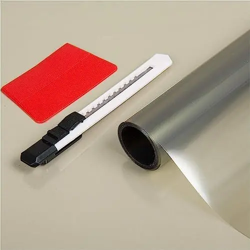 Produktbild: d-c-fix Sonnenschutzfolie statisch haftend 90x200cm – Fensterfolie mit 99% UV-Schutz, hitzeabweisend, thermofolie für fenster, verdunkelnd, Wärmeschutzfolie, Tönungsfolie, Fenster innen