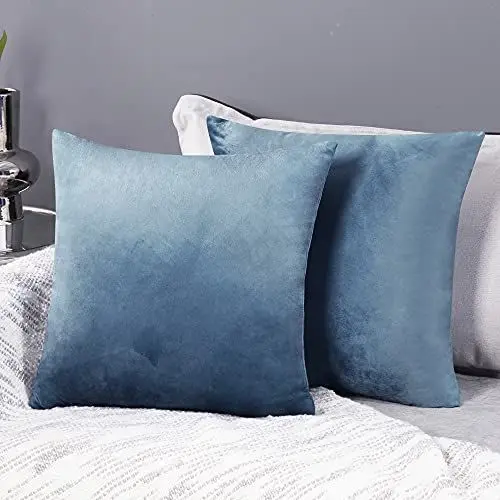 Produktbild: Deconovo 2er Set Samt Kissenbezüge Sofa Kissenbezug Dekorativ Zierkissenbezüge Weich Kissenhülle Dekor Schlafzimmer Sofakissen Wohnzimmer Dekokissen Couch Kissenhüllen Büro, 50x50 cm, Blaugrün
