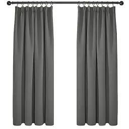 Produktbild: Deconovo Vorhänge Blickdicht Gardinen mit Kräuselband Vorhang Schlafzimmer Warm Verdunkelungsvorhang, 175x140 cm(HöhexBreite), Hellgrau, 2er Set