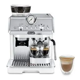 Produktbild: De'Longhi La Specialista Arte EC9155.W Siebträgermaschine, Espressomaschine mit Mahlwerk, 8 Mahlgrade, 15 Bar, 3 Temperaturen, Milchschaumdüse, 1300 W, 1,5 l Tank, Weiß inkl. Barista-Kit