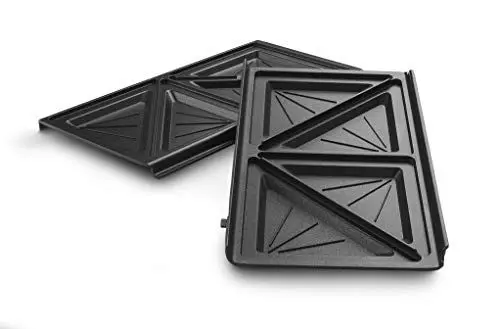 Produktbild: De'Longhi Sandwichplatten Set DLSK154 – Küchenzubehör für De'Longhi Multigrill SW12, Grilleinsatz mit diagonaler Vertiefung, spülmaschinengeeigneter Aluminiumdruckguss, Schwarz