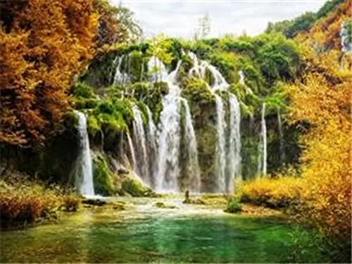 Produktbild: Diamond Painting Set, Bild mit Motiv Wasserfall und Zubehör, Größe ca. 44 x 33 cm, Bastelset zum Malen mit Glitzersteinchen für Kinder ab 5 Jahren