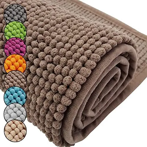 Produktbild: DILUMA Badematte Chenille 70x120 cm Taupe Rutschfester Hochflor Badteppich Wellness Badvorleger Saugfähig und Flauschig