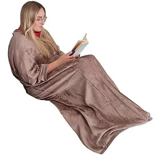 Produktbild: DILUMA Kuscheldecke mit Ärmeln 150x170 cm Uni Taupe - Ärmeldecke mit Reißverschluss für Erwachsene & Kinder - TV Decke mit Ärmeln - ÖkoTex100, Kuschelweich, Wärmend, Atmungsaktiv