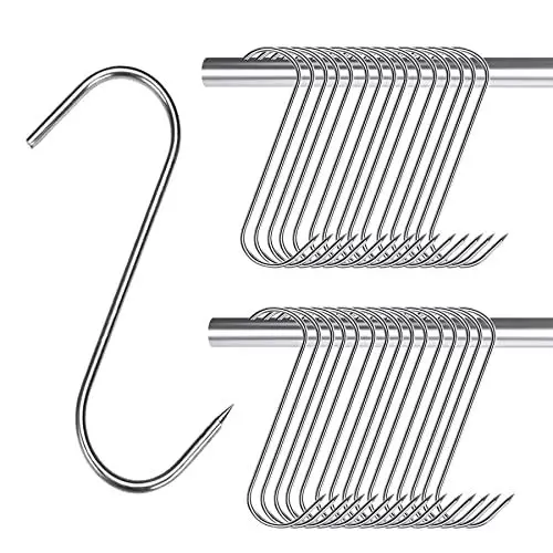 Produktbild: DINGFENG Fleischhaken Edelstahl, 30 Stücke Fleischhaken Premium Metzgerhaken, 6 inch（15cm S Haken für Heiß und Kalträucherung, Räucherhaken Küche Huhn Jagd Räuchern Rippen Räucherofen zubehör
