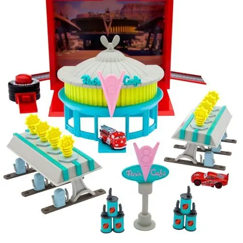 Produktbild: Disney Store Official - Pixar - Cars - Spielset zum Mitnehmen - 13 Teile - Flos V8 Café - Mit 2 Autos (Lightning McQueen und Red), Werkzeugkasten-Tragekoffer, Aufklebern und mehr - Ab 3 Jahren