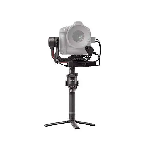 Produktbild: DJI RS 2 Pro Combo - 3-Achsen-Stabilisator-Gimbal für spiegellose/DSLR-Kameras, Nikon Sony Panasonic Canon Fujifilm, Ronin S, 4,5kg Zuladung, Kohlefaser, Focus Motor, Bildübertragungsgerät - Schwarz