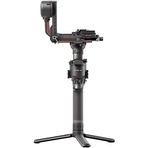 Produktbild: DJI RS 2 - 3-Achsen-Stabilisator-Gimbal für spiegellose und DSLR-Kameras, Nikon Sony Panasonic Canon Fujifilm, Ronin S, 4,5kg Zuladung, Kohlefaserkonstruktion, Touchscreen - Schwarz