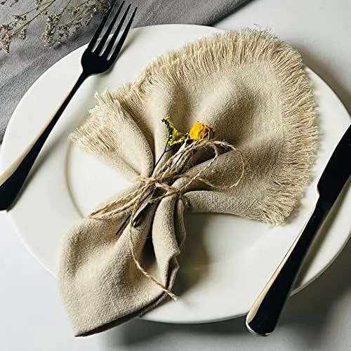 Produktbild: Dololoo 6er Pack Handgemachte Stoffservietten, Baumwoll-Leinen Stoffservietten mit Fransen, Vielseitige Quadratische Rustikale Fransenservietten für Abendessen, Hochzeit und Partys, 45 x 45 cm