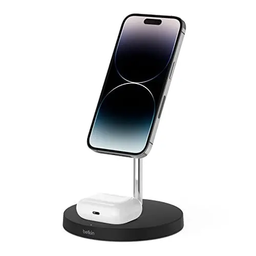 Produktbild: Drahtloses Belkin 2-in-1-Ladegerät mit MagSafe, (15 Watt, iPhone Ladeständer zum schnellen Laden der iPhone 14-Serie, AirPods und anderen MagSafe-fähigen Geräten mit mitgeliefertem Netzteil) – Schwarz