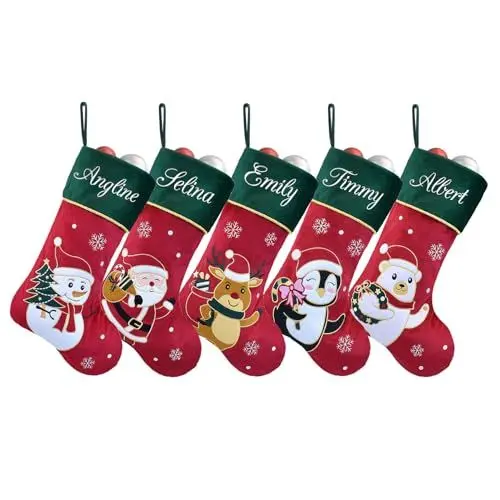 Produktbild: Duosheng & Elegant Personalisierte Weihnachtsstrümpfe Kamin Rot Grüne Weihnachtssocken für Familienfeier Weihnachtsdekoration 5 Pcs